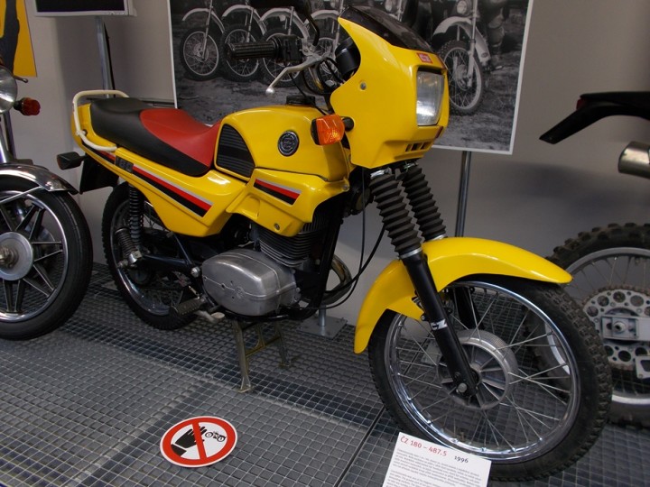 img00076.jpg