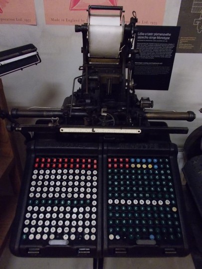 img00157.jpg