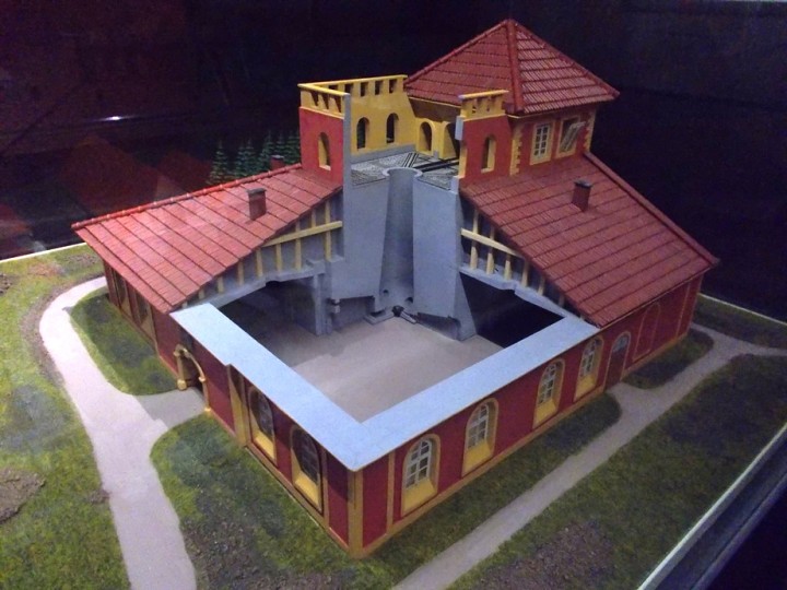 img00184.jpg