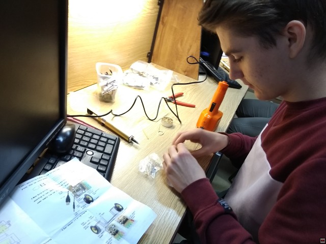 img00006.jpg