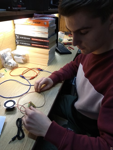 img00012.jpg