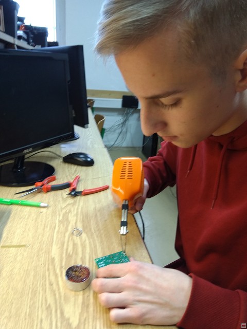 img00012.jpg