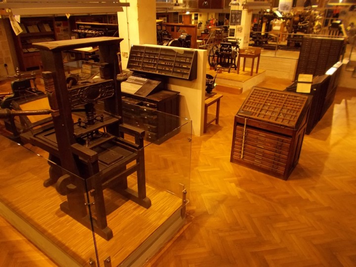 img00137.jpg